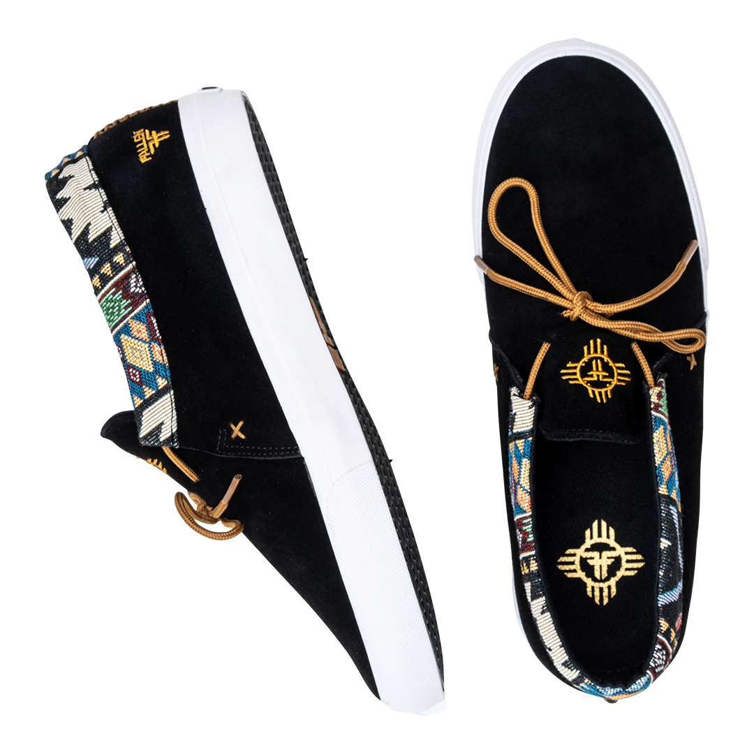 FALLEN SHOES APACHE TOMMY SANDOVAL